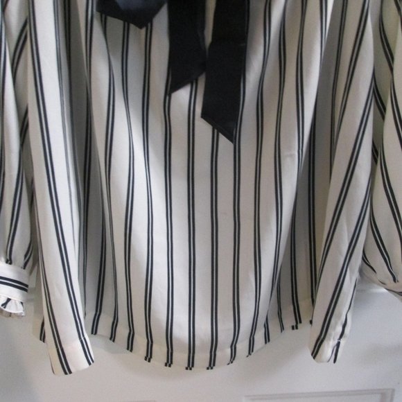 J. CREW Mercantile striped off shoulder blouse - Picture 6 of 14